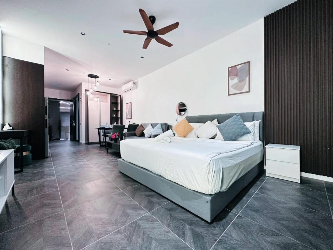 Scarletz Klcc By Luxe Appartement
